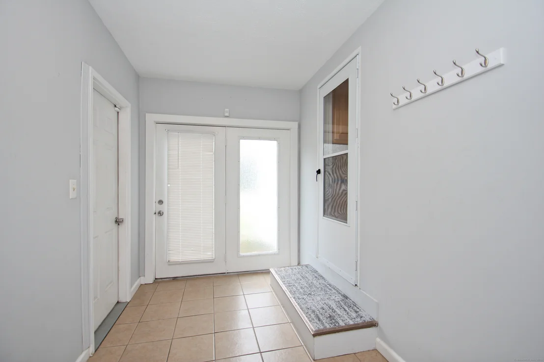 Photo of 135 East Road