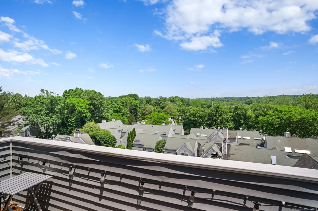Photo of 13 Wilton Crest