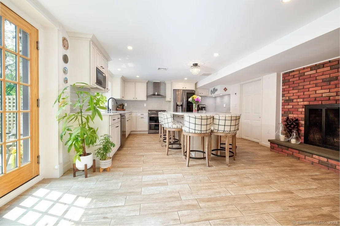 Photo of 28 Spring Valley Road