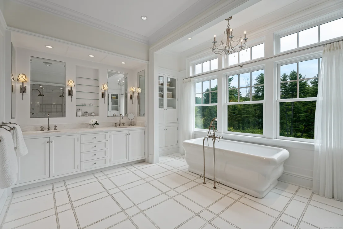 Photo of 294 Maple Road