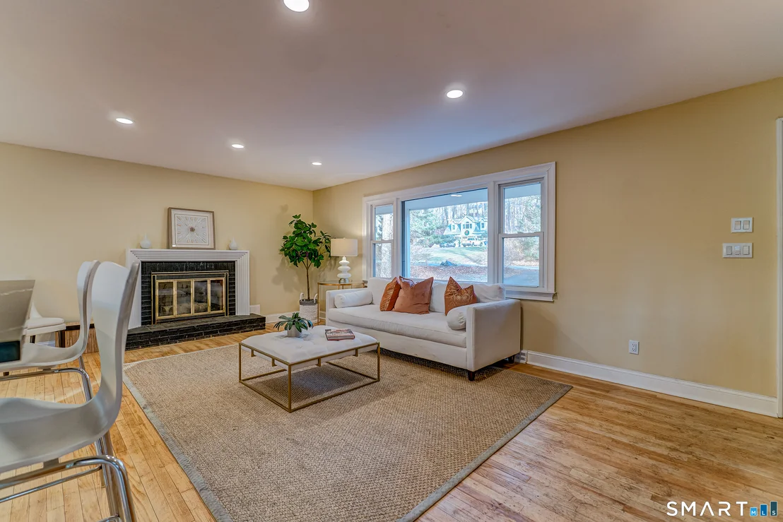Photo of 24 Evergreen Road