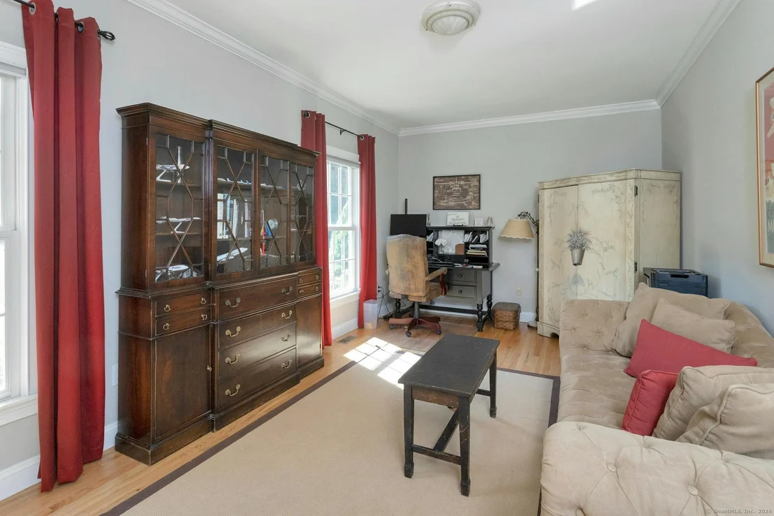 Photo of 26 Oak Ridge Drive