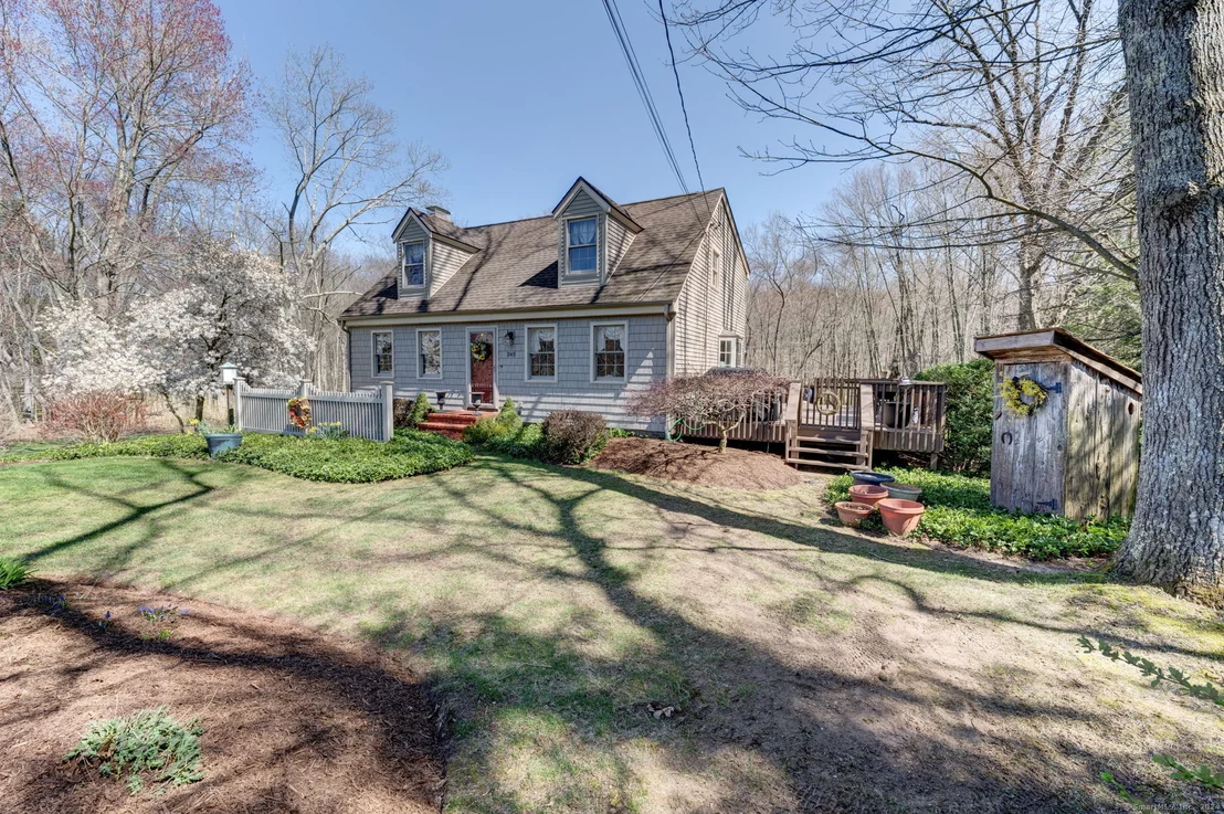 Photo of 345 Gehring Road