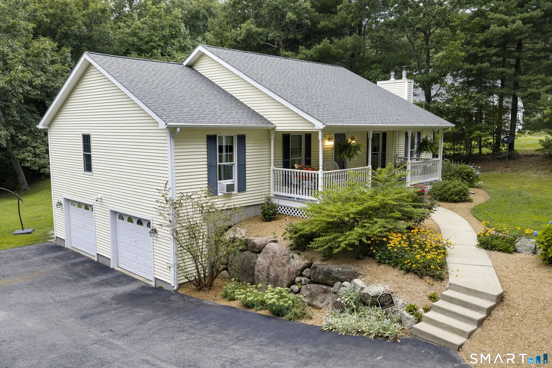 Photo of 141 Gibson Hill Road