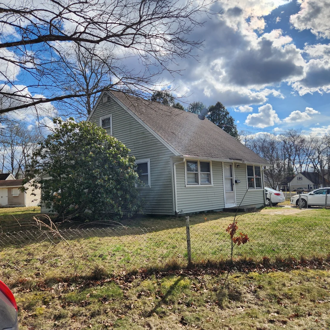 Photo of 18 Lynwood Drive