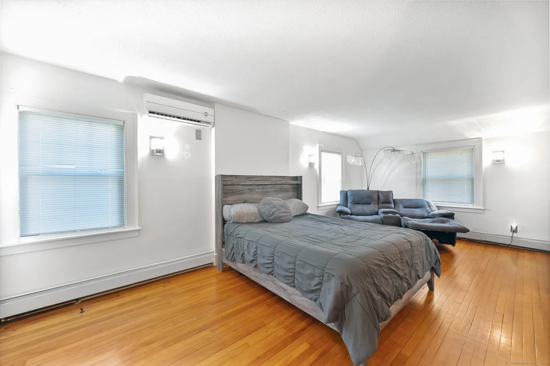 Photo of 20 Ledyard Road