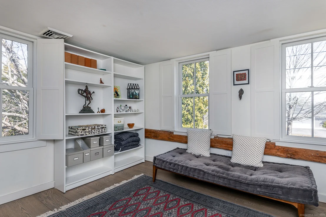 Photo of 231 Maple Street