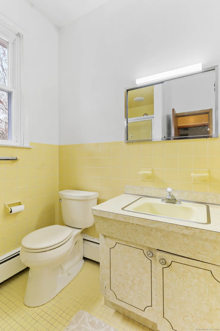 Photo of 2 Fieldstone Drive