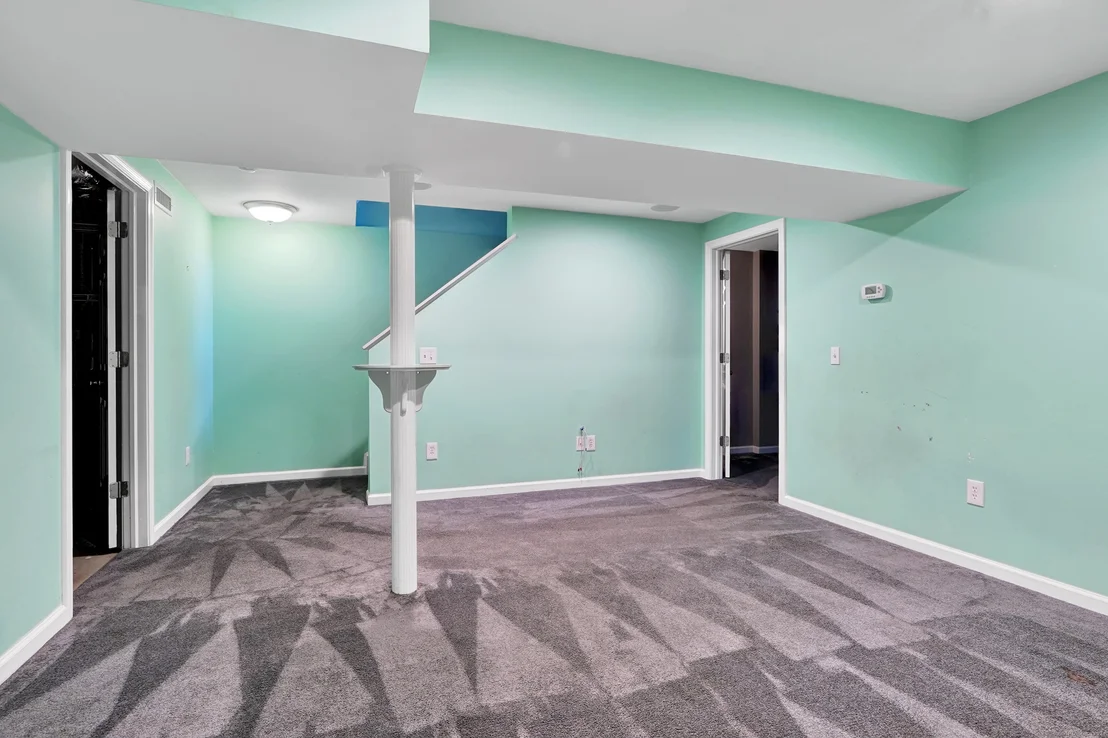 Photo of 65 Meadow Brook Road
