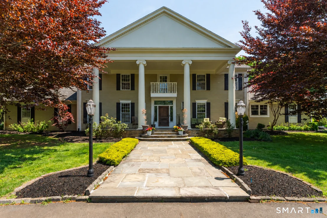 Photo of 625 State Street