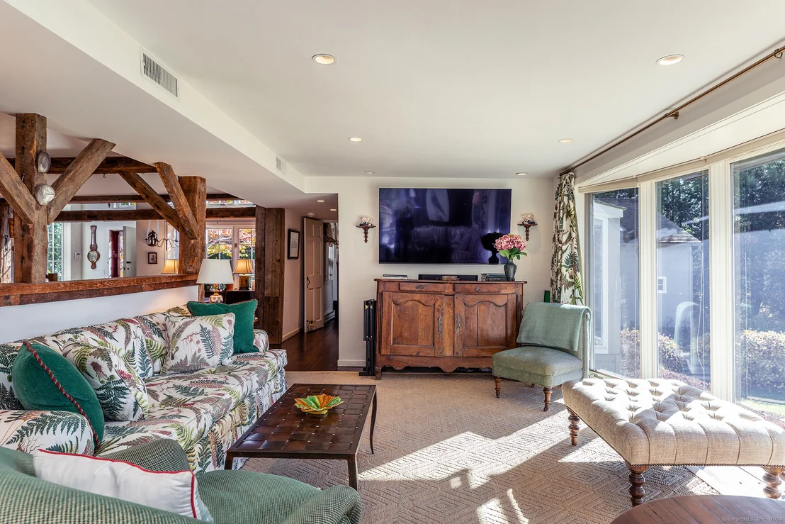 Photo of 409 Nettleton Hollow Road