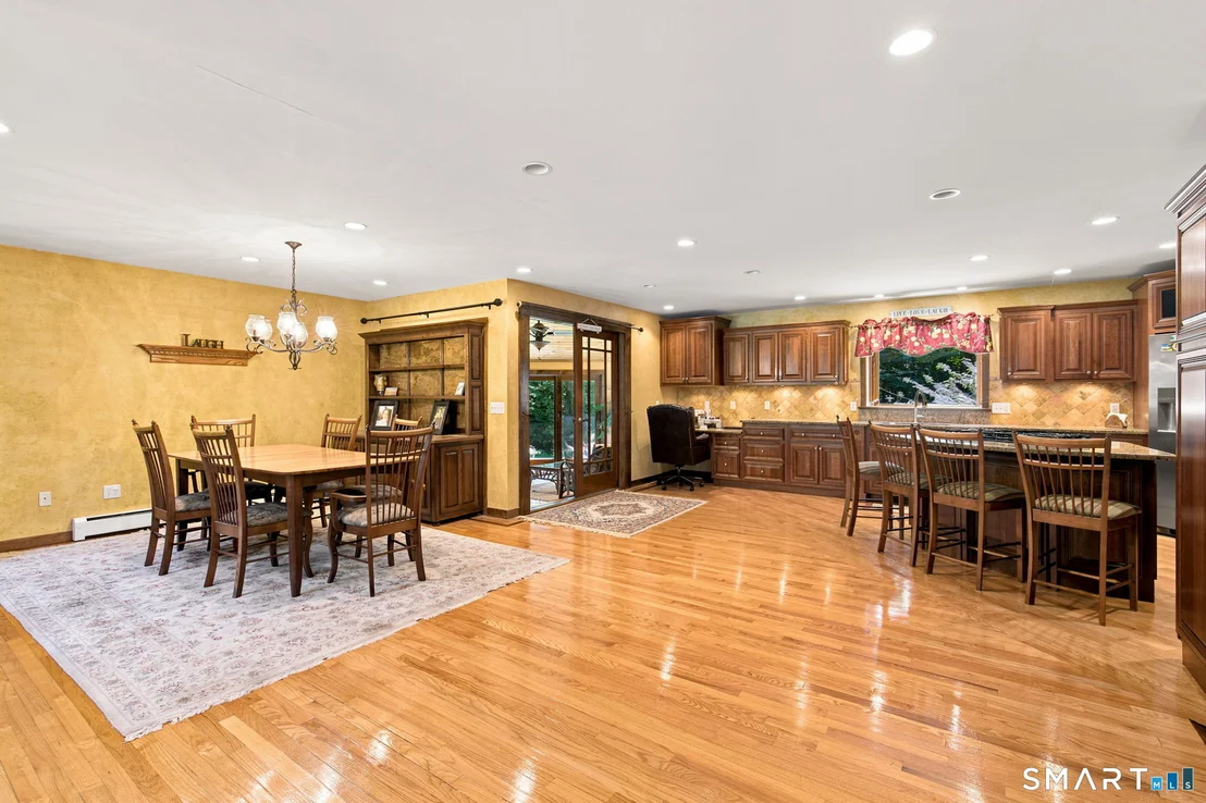 Photo of 170 Bushy Hill Road
