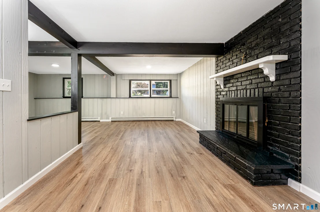 Photo of 48 Manor Lane