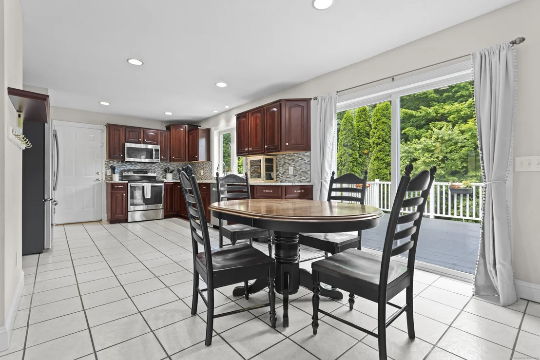 Photo of 21 Chatham Fields Road