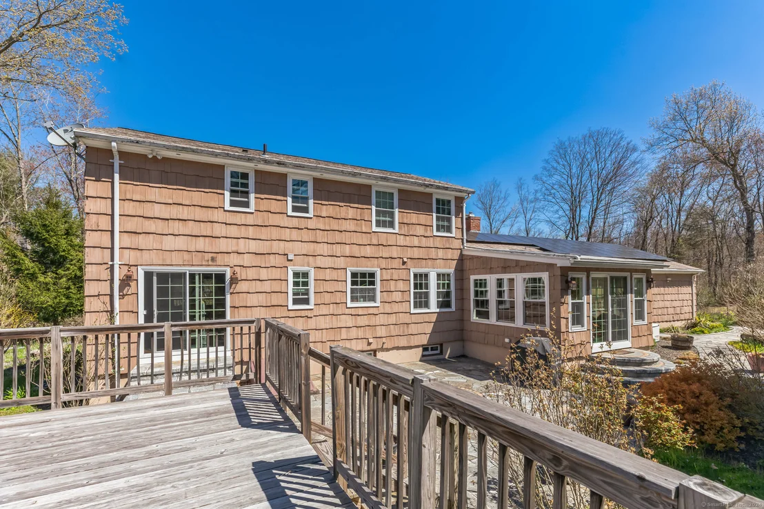 Photo of 385 Hillfield Road