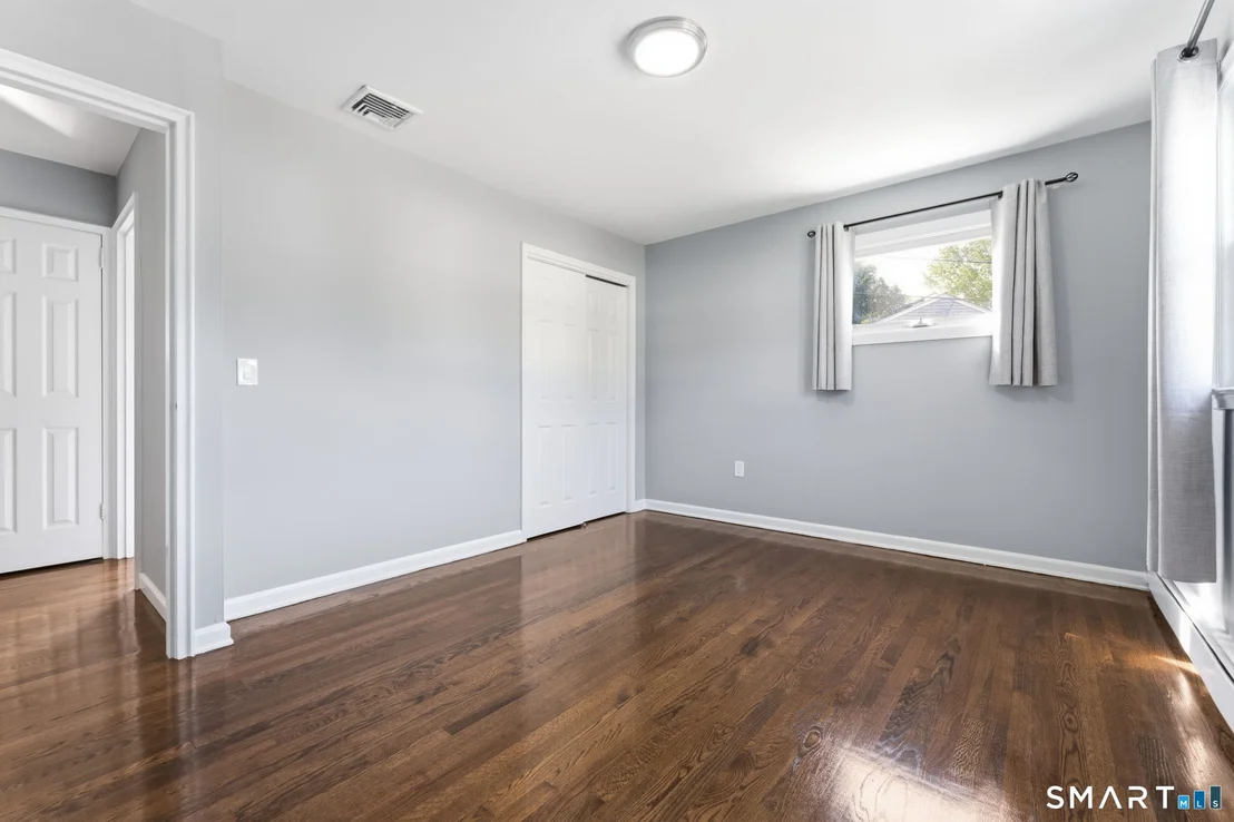 Photo of 144 Beatrice Drive