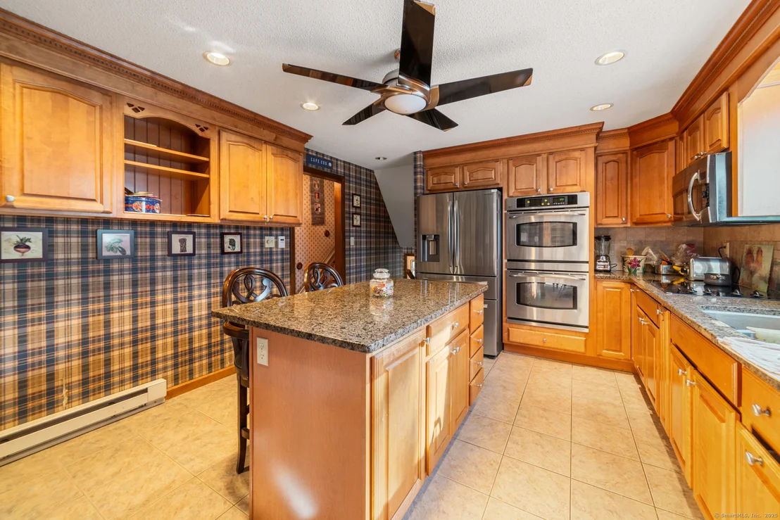 Photo of 6 Ridgecrest Lane