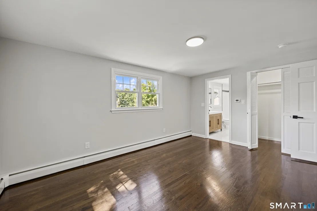 Photo of 325 Circle Drive