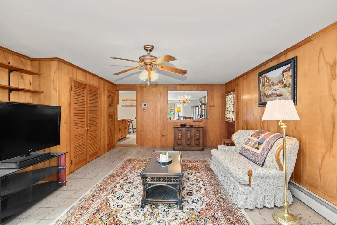 Photo of 90 Lu Manor Drive