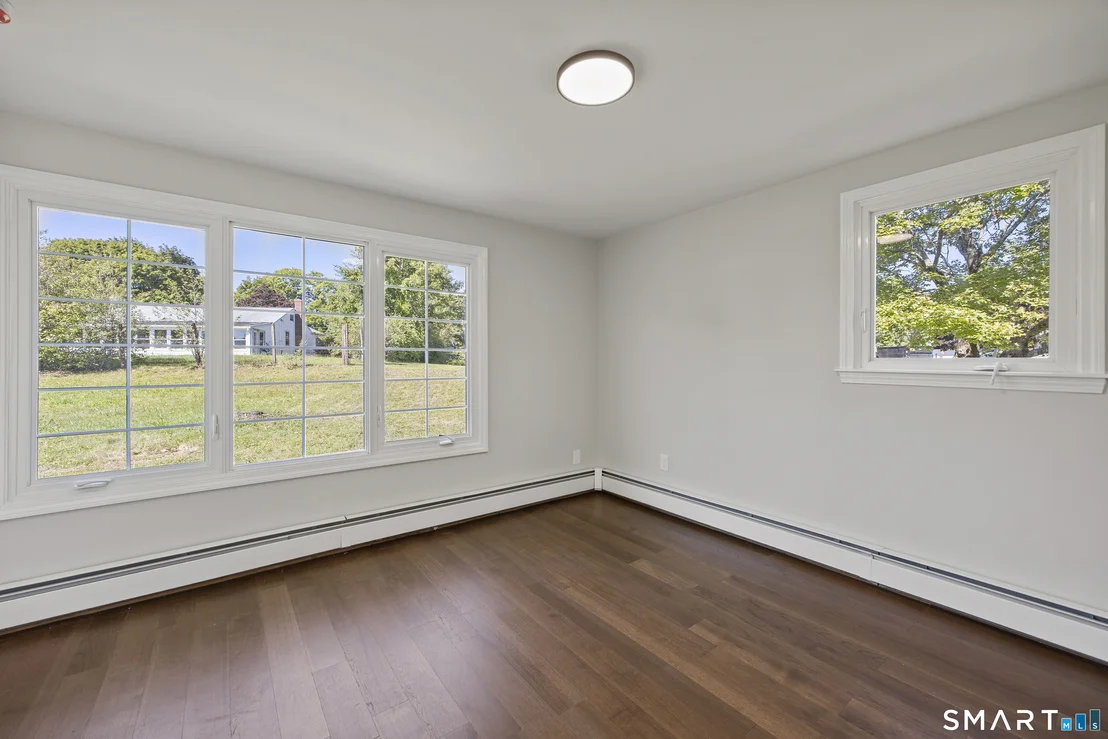 Photo of 325 Circle Drive
