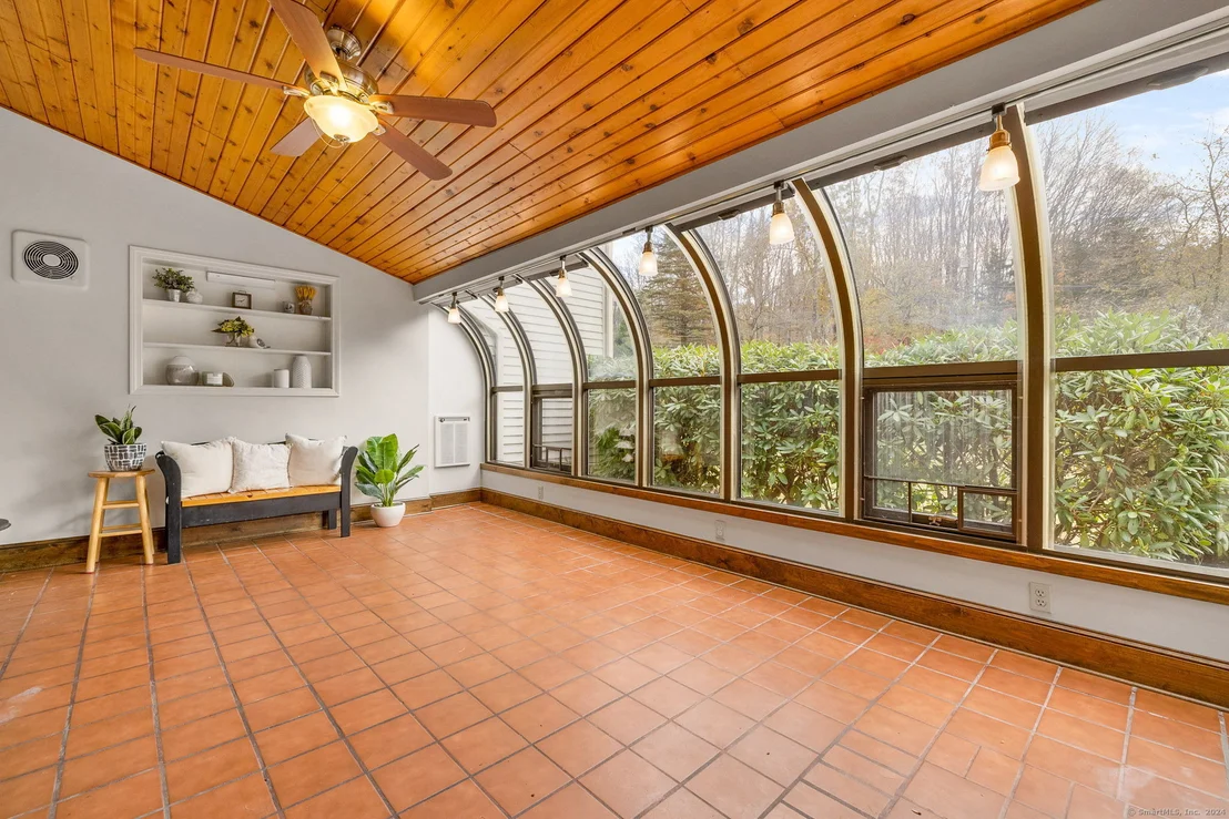 Photo of 297 Skinner Lane