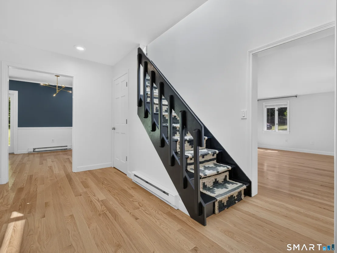 Photo of 10 Herster Drive