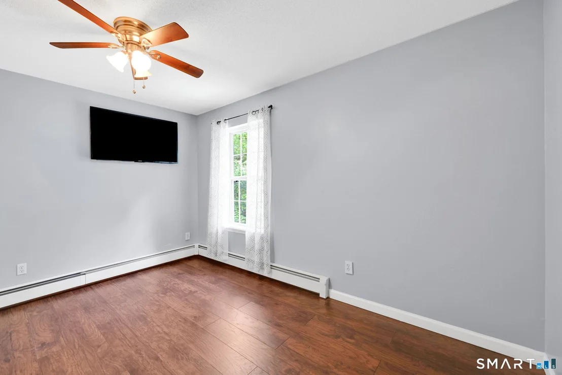 Photo of 21 Old Willimantic Road