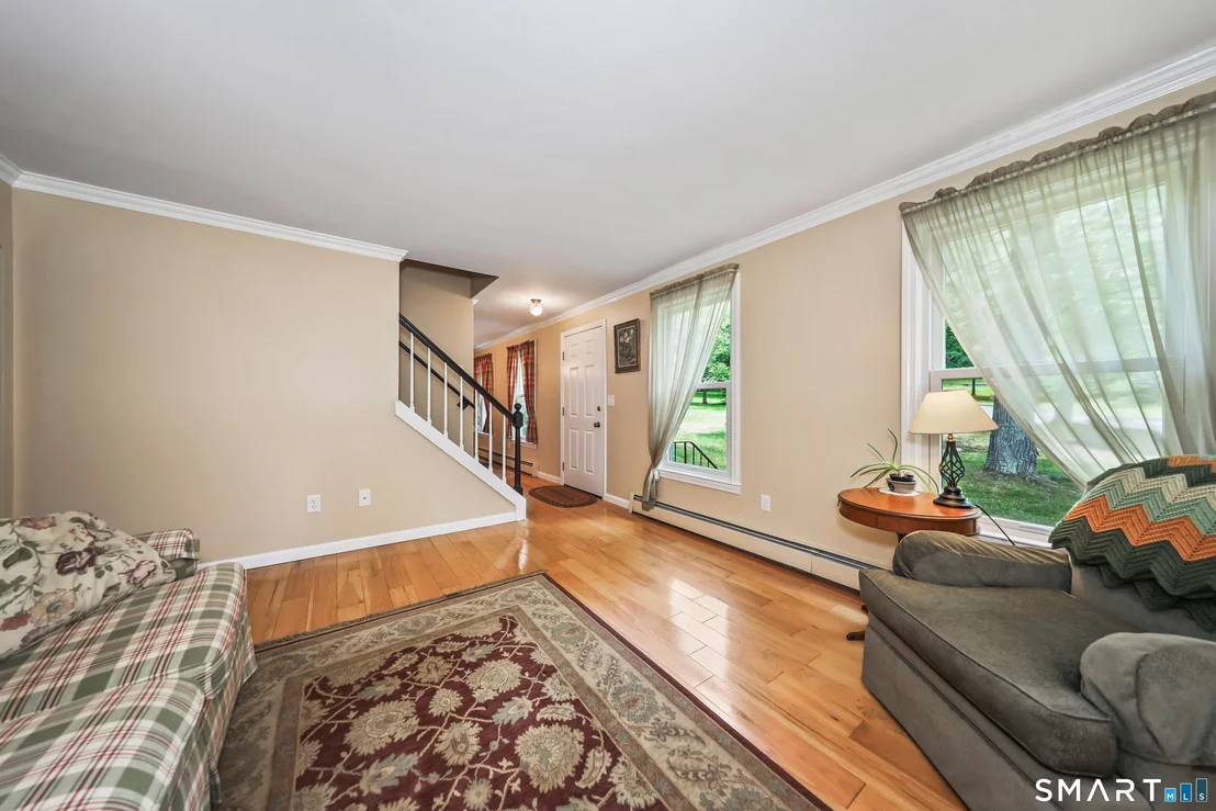 Photo of 2 Meadowside Drive