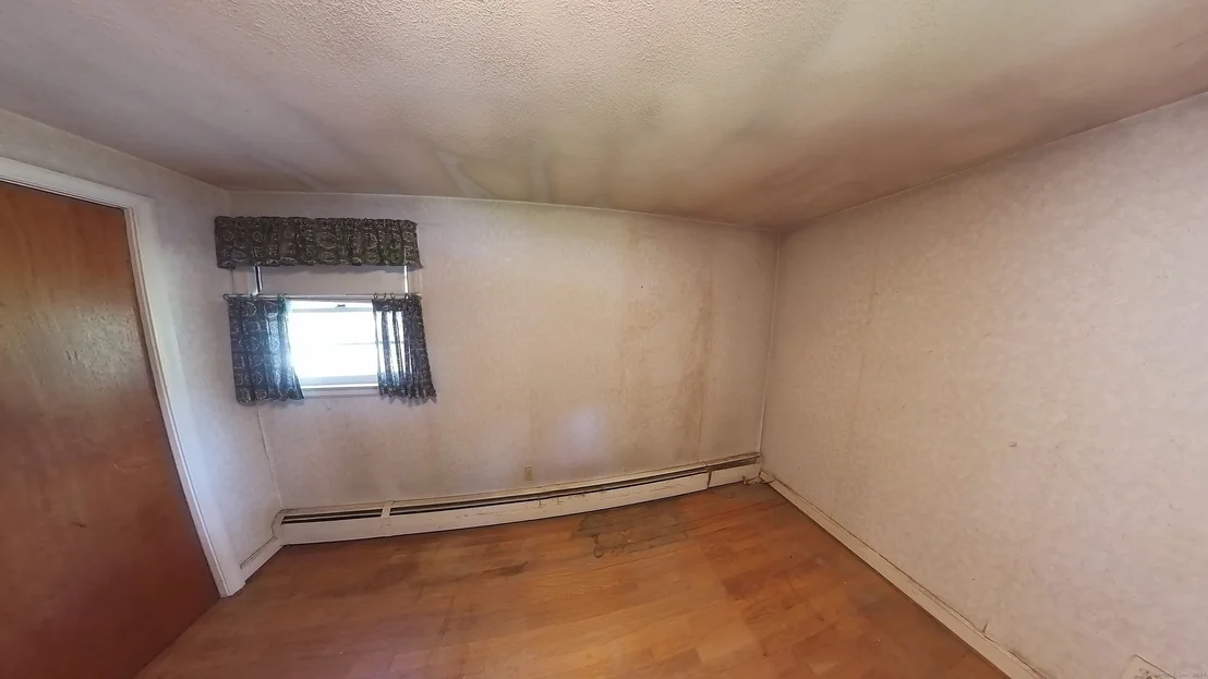 Photo of 157 Crest Street