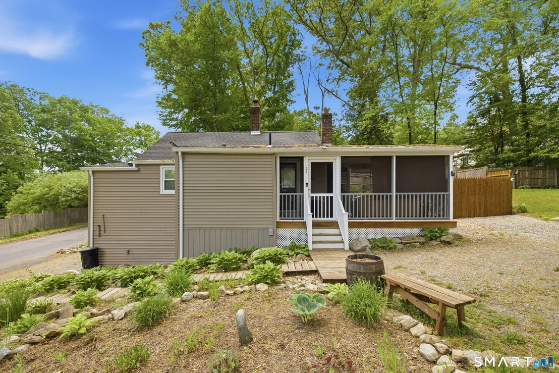 Photo of 21 Arlington Road