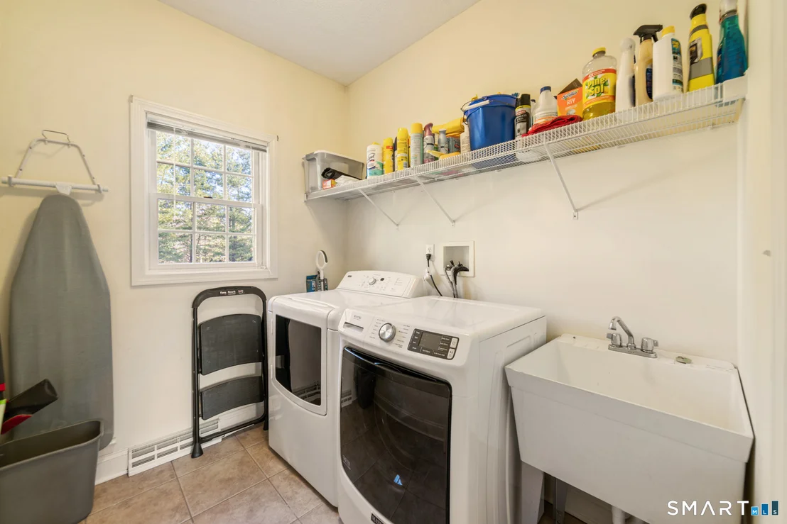 Photo of 23 Mountain Pond Road