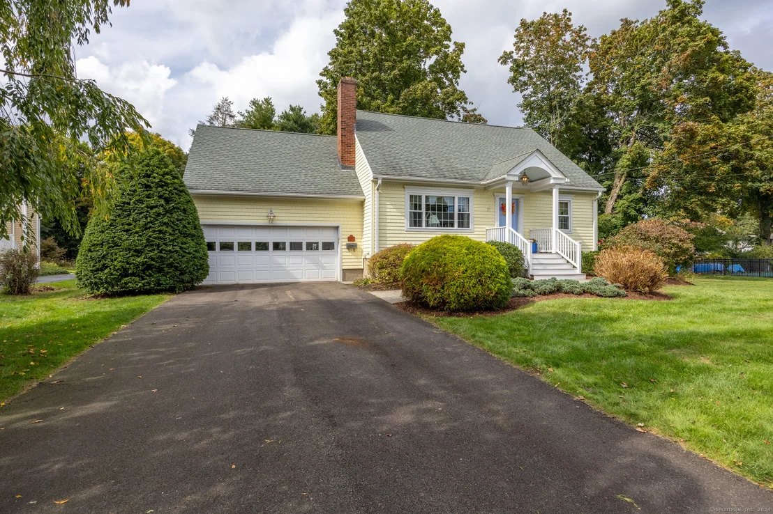 Photo of 57 Bennett Avenue