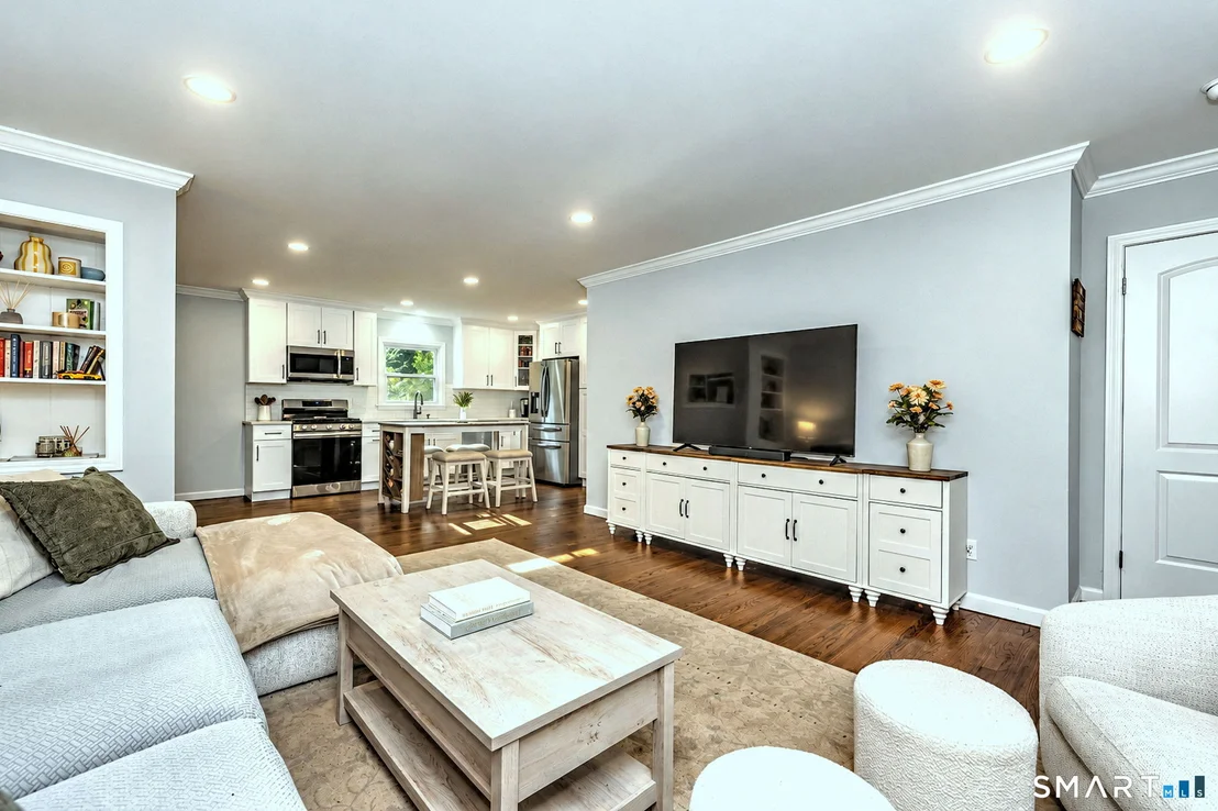 Photo of 85 Walnut Street
