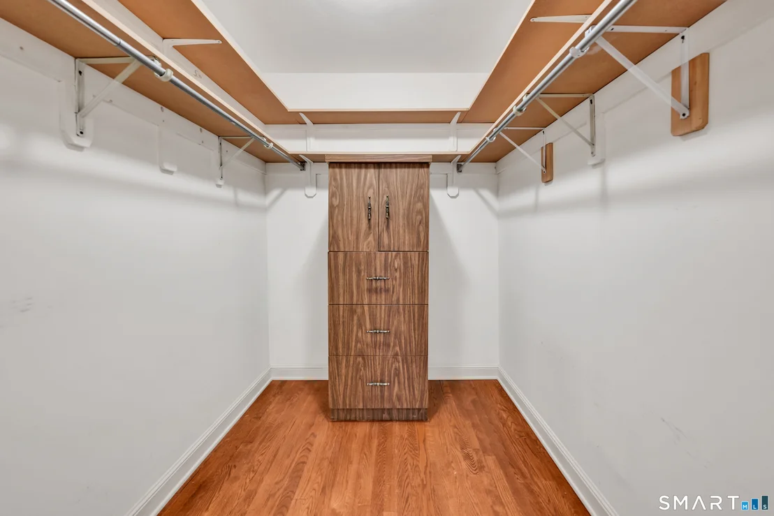 Photo of 232 Maybrook Road