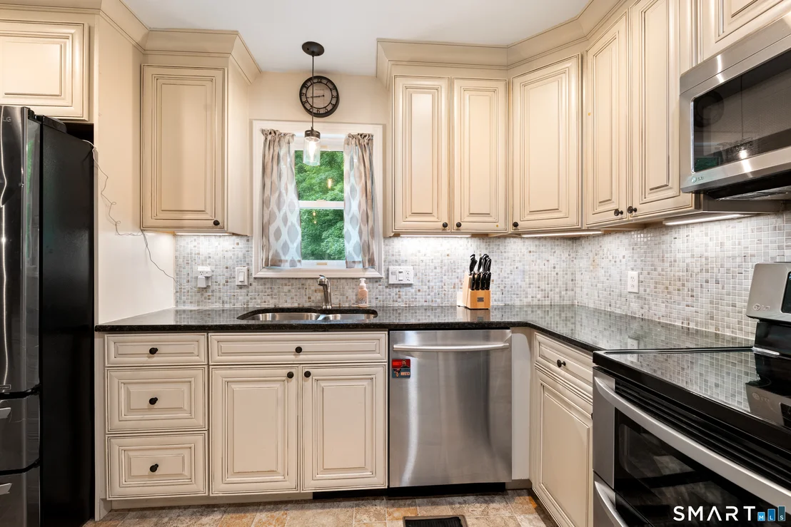 Photo of 25 Cook Road