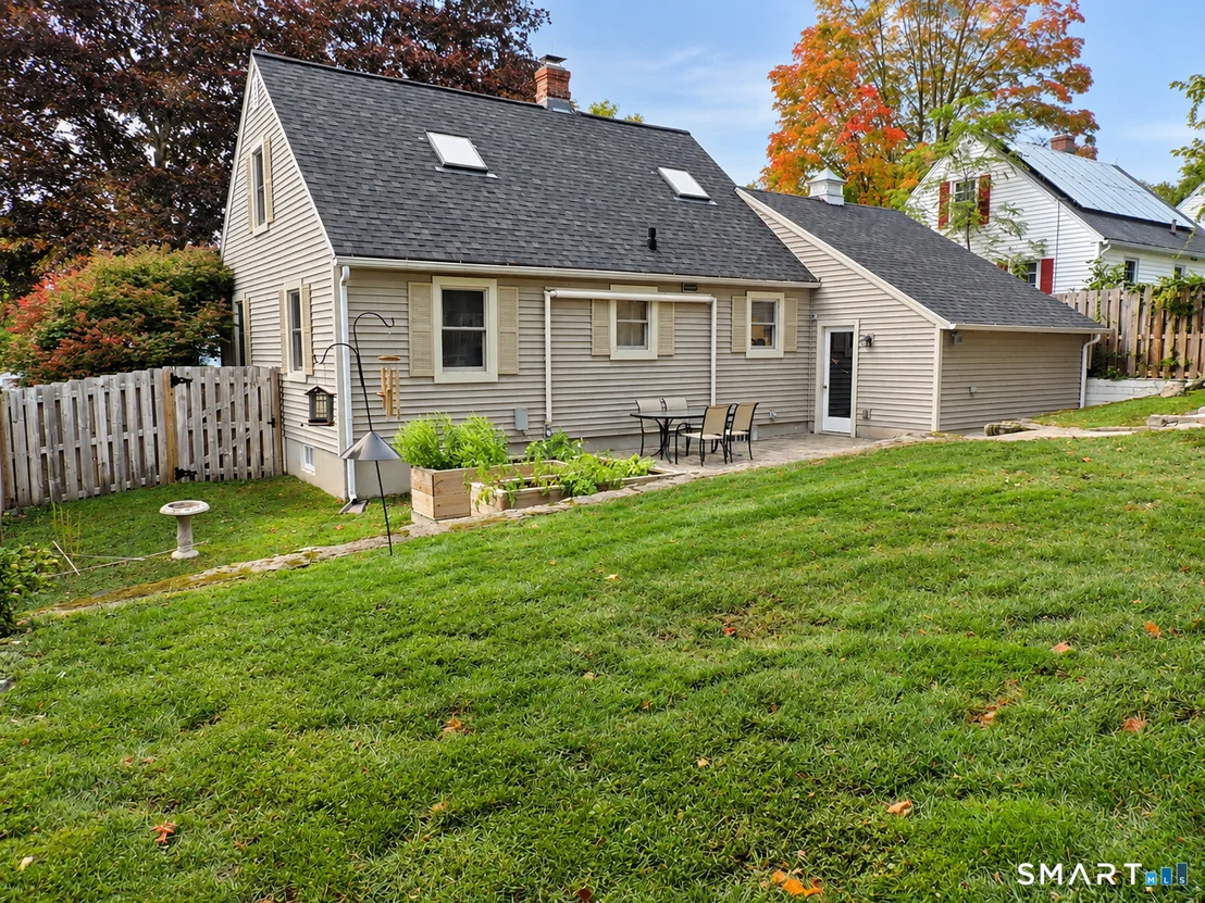 Photo of 344 Charles Street