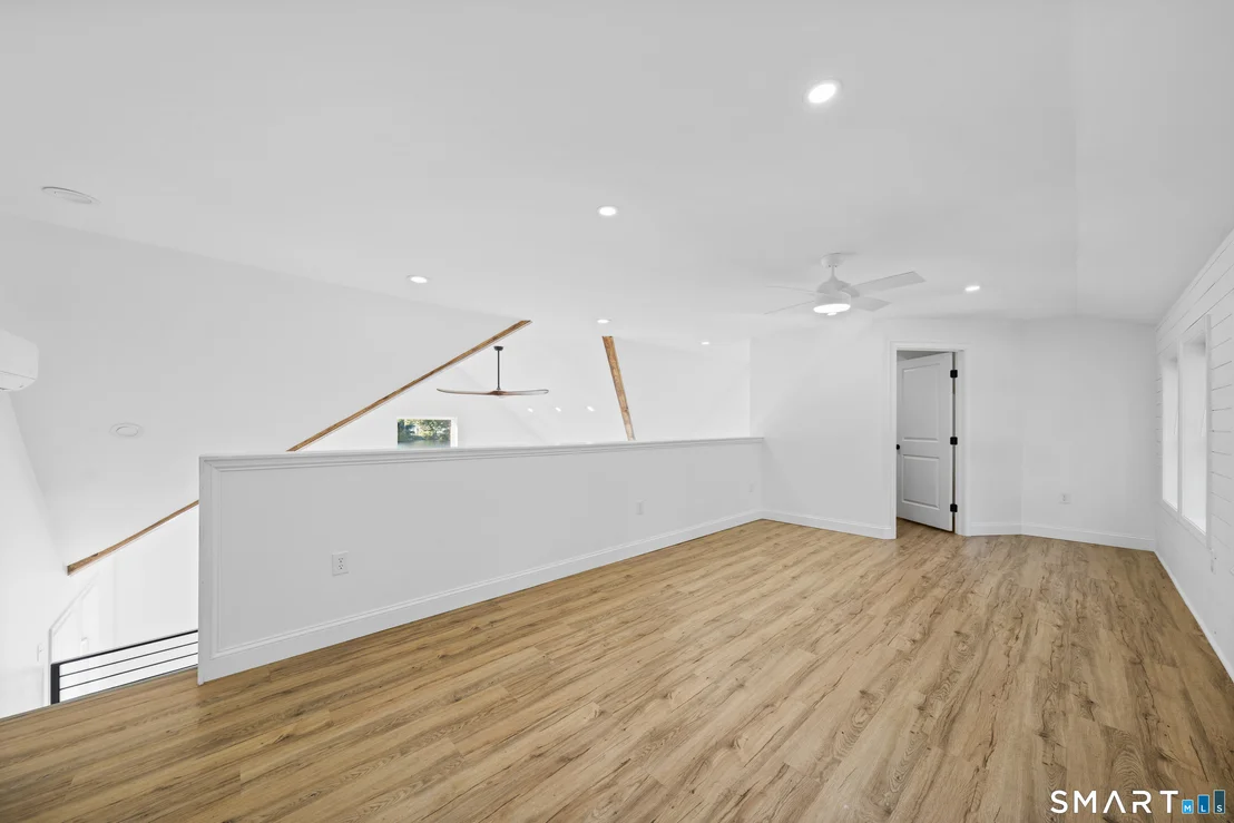 Photo of 7 Amidon Drive