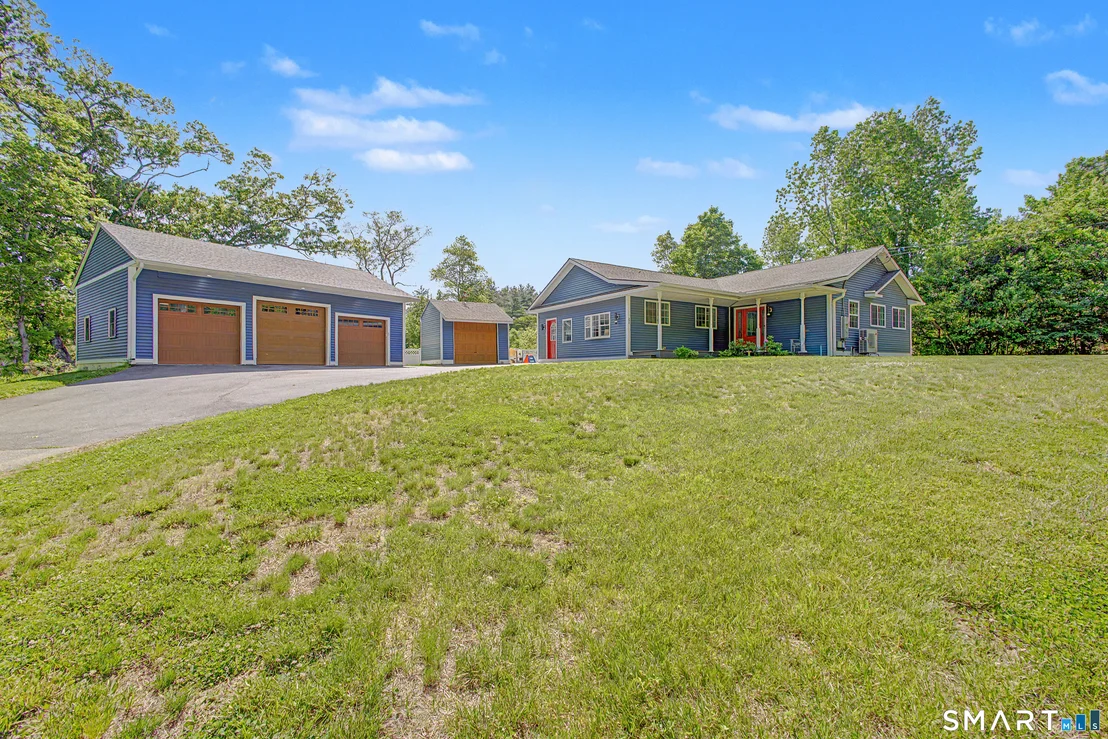 Photo of 243 Searles Road