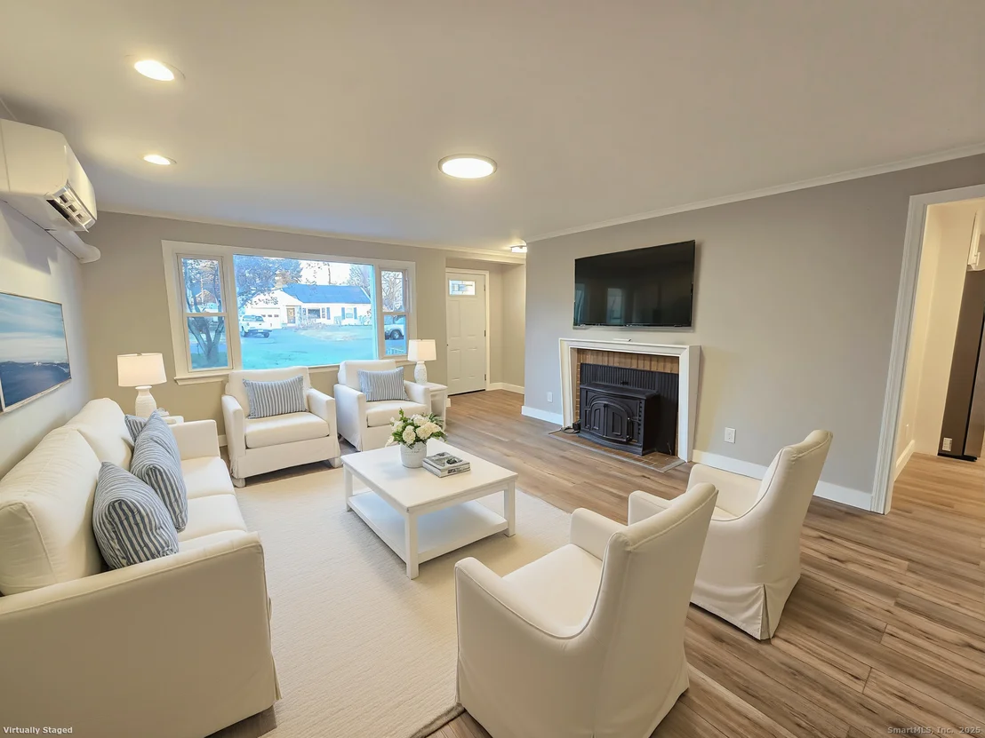 Photo of 11 Fyler Drive