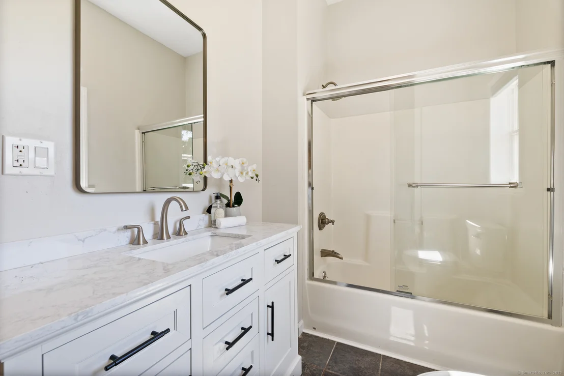 Photo of 577 Griffin Road