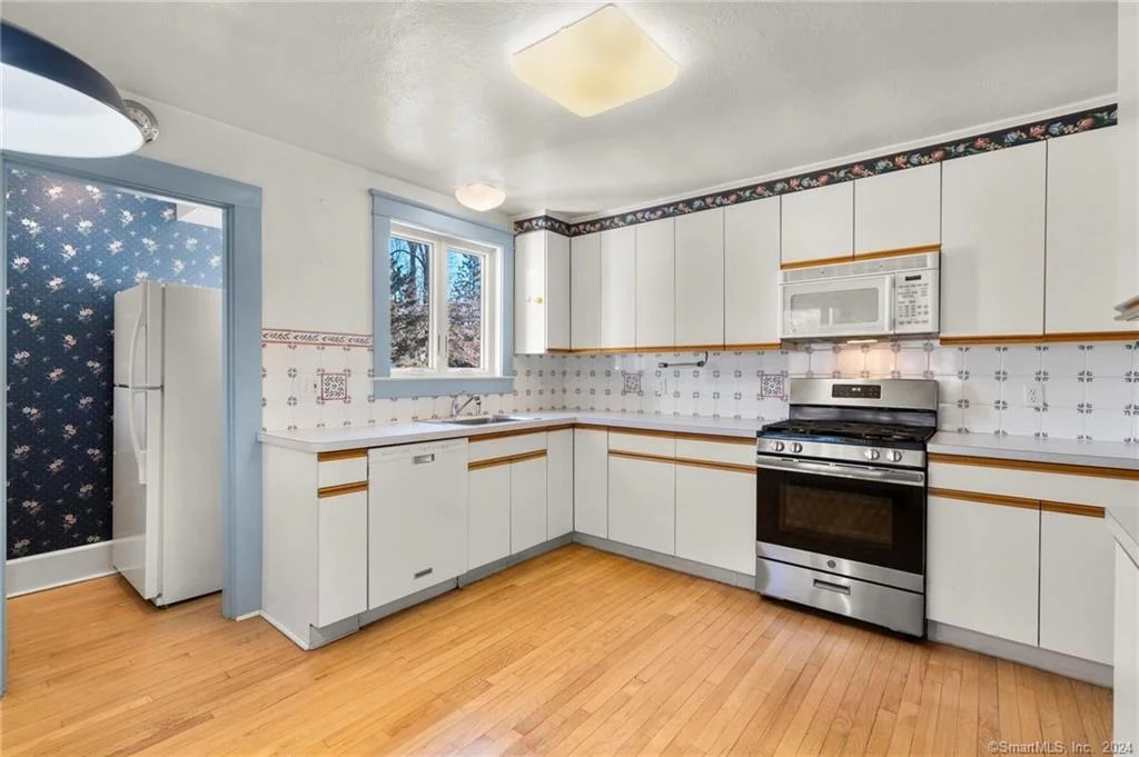 Photo of 98 Overbrook Drive