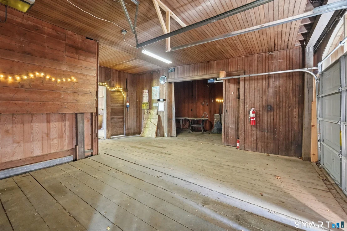 Photo of 369 Thompson Road