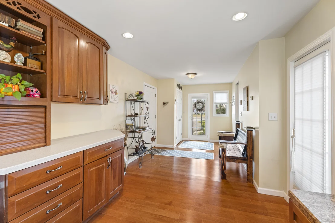 Photo of 511 Salmon Brook Street