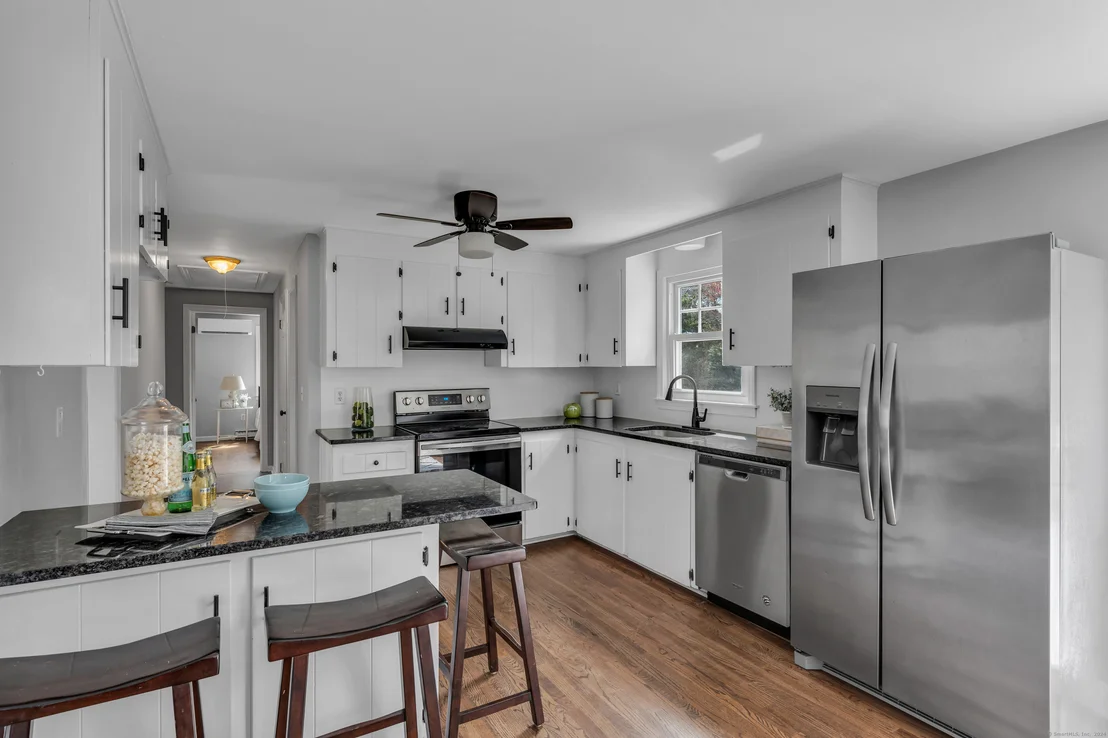 Photo of 86 Sandelwood Drive