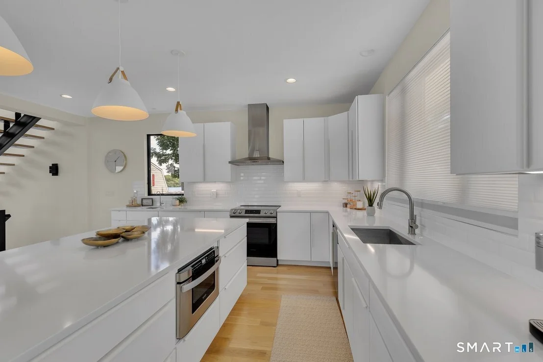 Photo of 145 Edgewater Drive