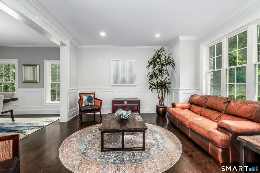 Photo of 105 Perry Avenue