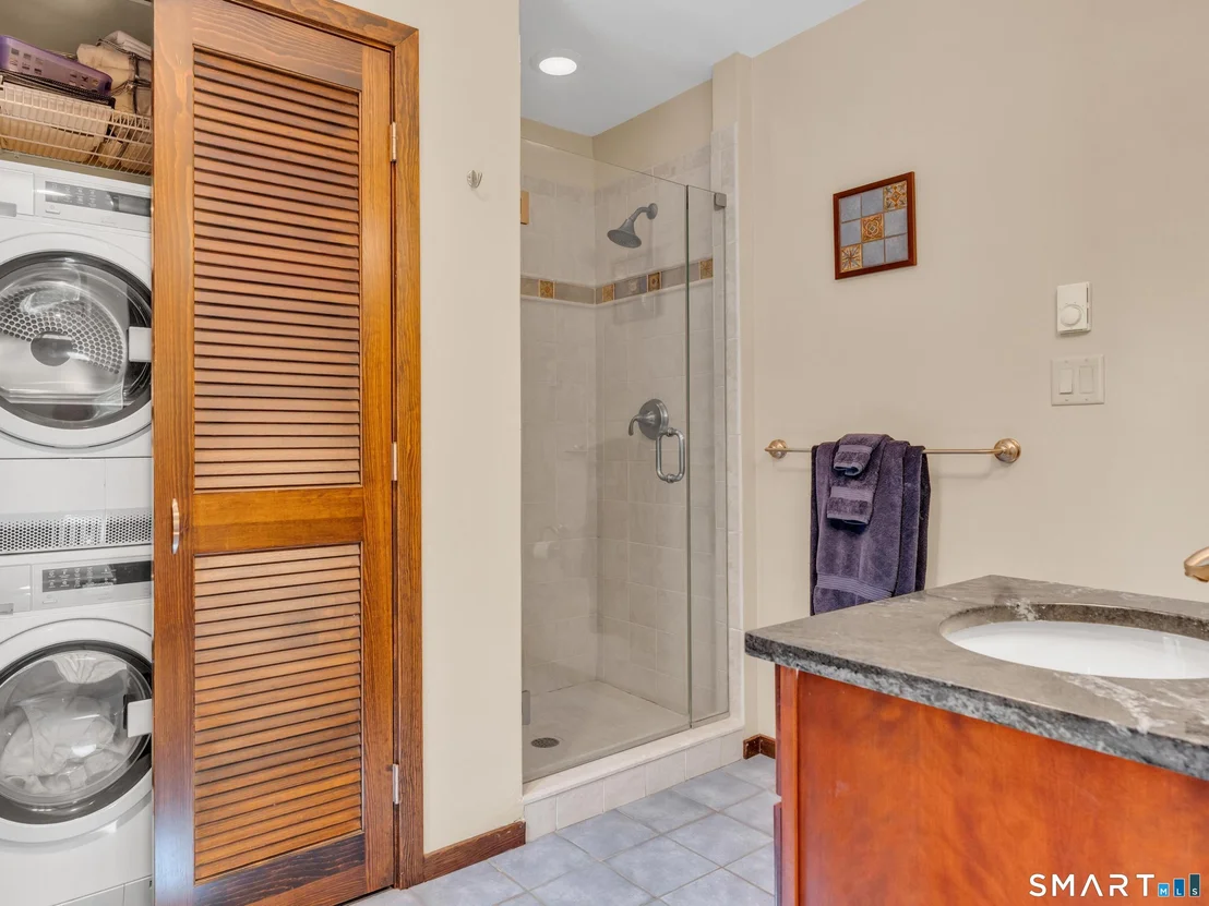 Photo of 70 Hoadley Creek Circle