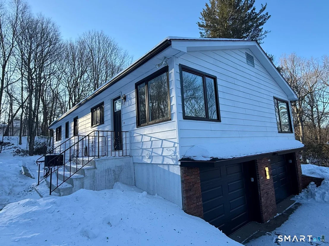 Photo of 46 Bracewood Road