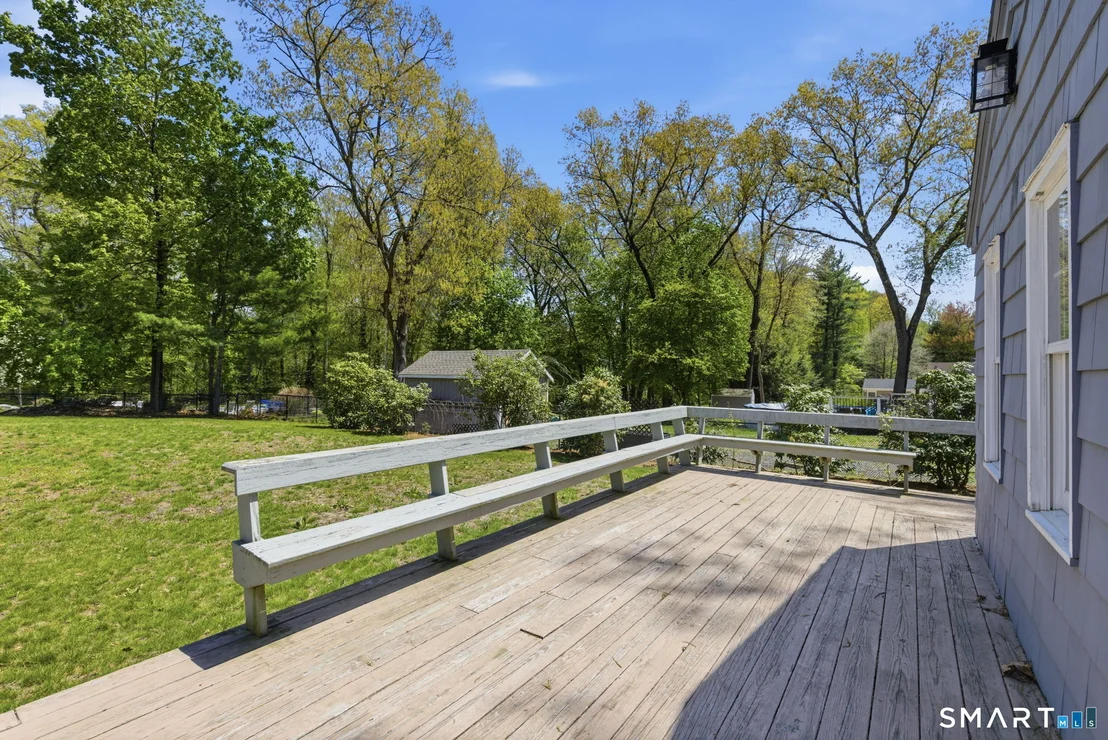 Photo of 244 Buttonball Lane