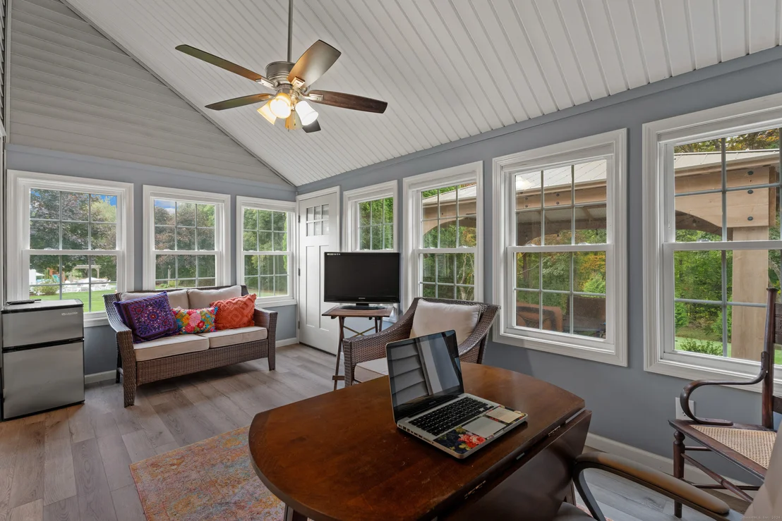 Photo of 5 Taylor Lane